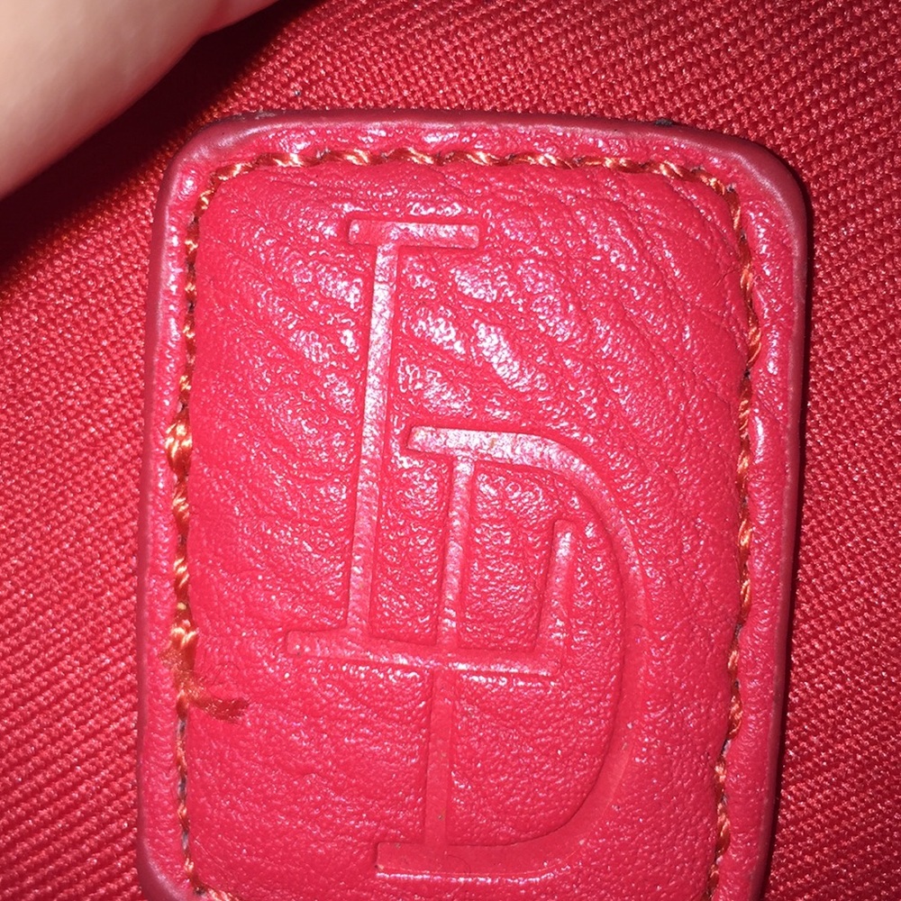 Red side bag!👛 - Picture 2 of 5